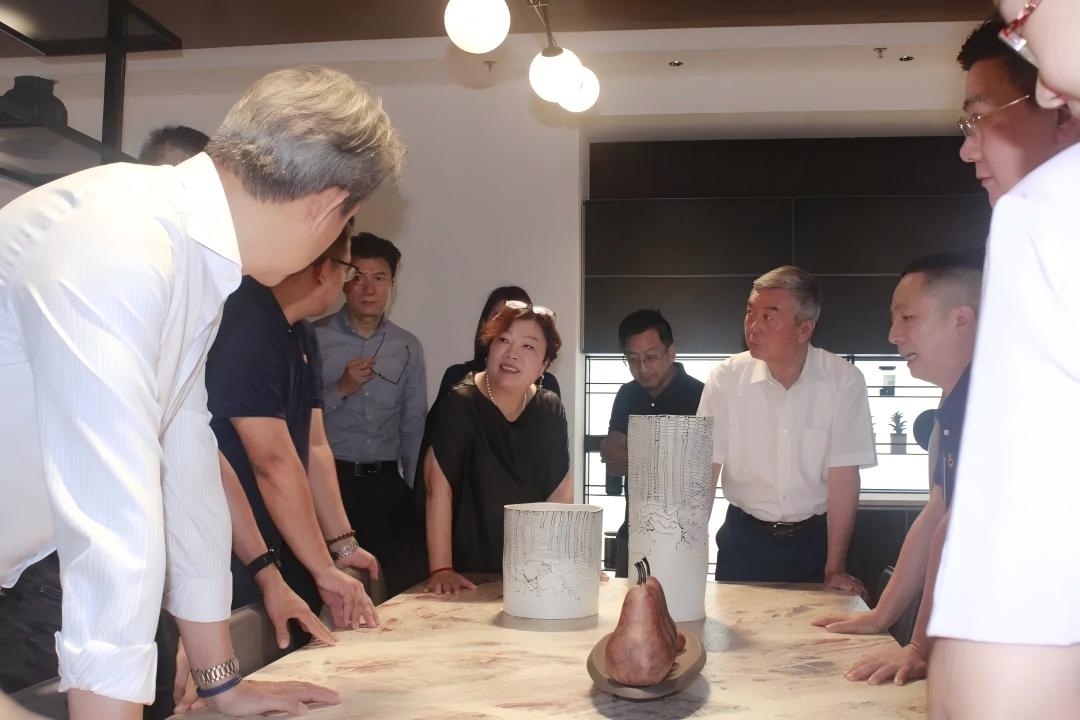 权威认证 | 德利丰再次顺利通过岩板应用研究中心复评(图3)